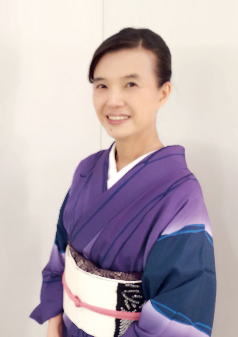 鈴木千秋（朗読家）