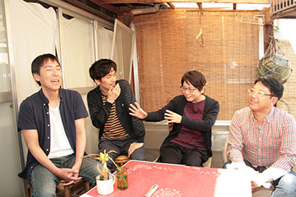 4人でトーク
