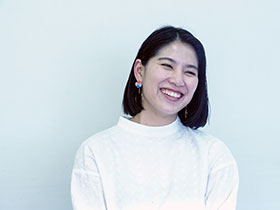 高橋明日香さん