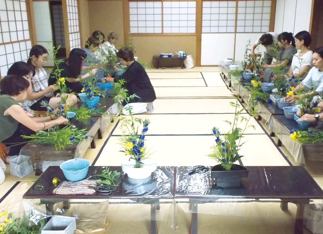 みたか井心亭 華道体験教室 第2回 みたか井心亭 華道体験教室 第2回