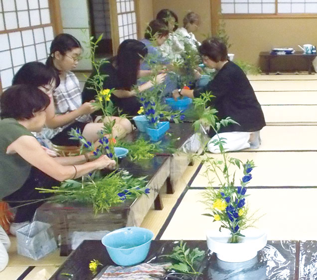 みたか井心亭 華道体験教室 第2回pickup